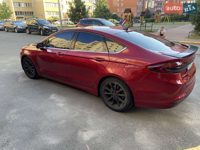 Седан Ford Fusion 2016 в Києві