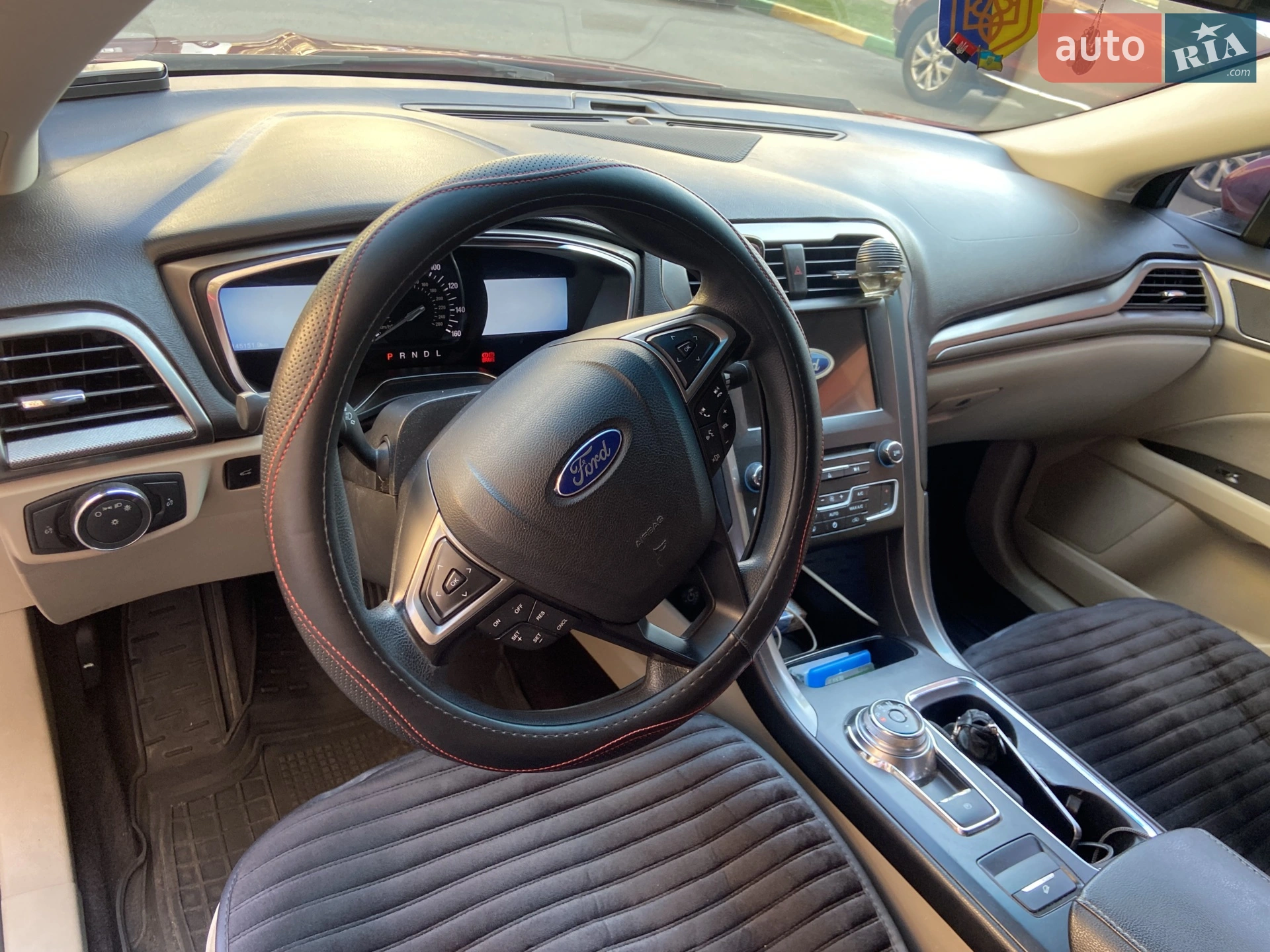 2016 Ford Fusion - мініатюра 28