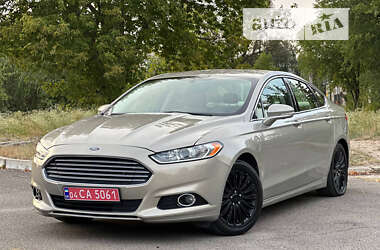 Седан Ford Fusion 2015 в Дніпрі