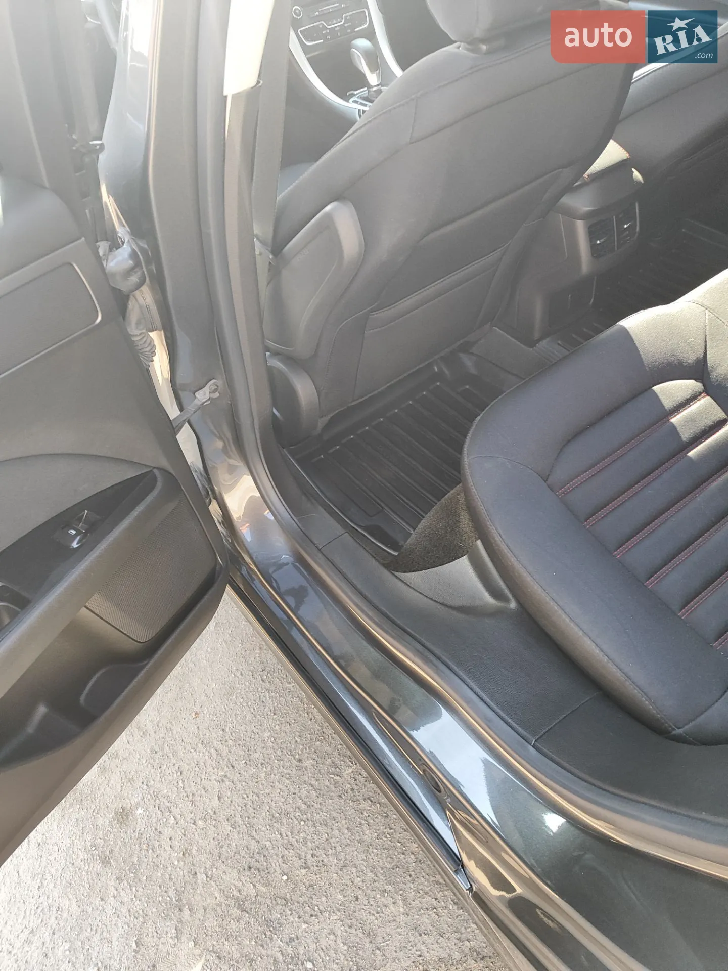 2016 Ford Fusion - мініатюра 2