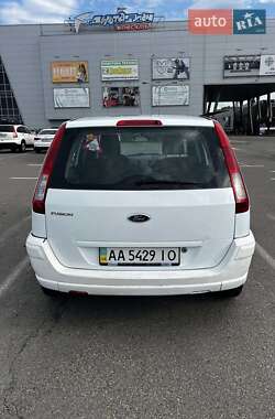 Хэтчбек Ford Fusion 2010 в Киеве