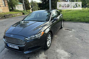 Седан Ford Fusion 2014 в 