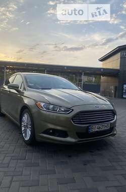 Седан Ford Fusion 2012 в Полтаві