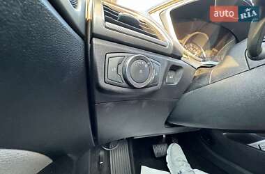 Седан Ford Fusion 2018 в 