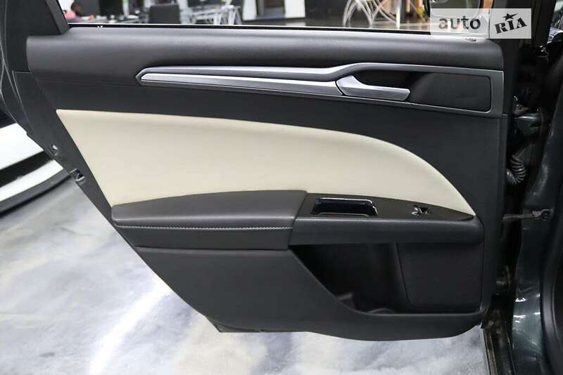 Седан Ford Fusion 2017 в Львові фото 9 Седан Ford Fusion 2017 в Львові