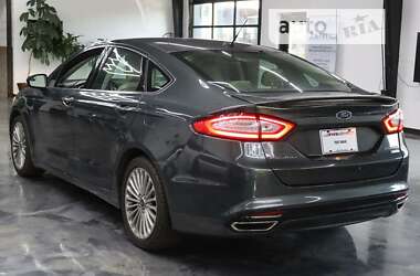 Седан Ford Fusion 2017 в 