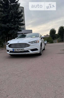 Седан Ford Fusion 2017 в Киеве