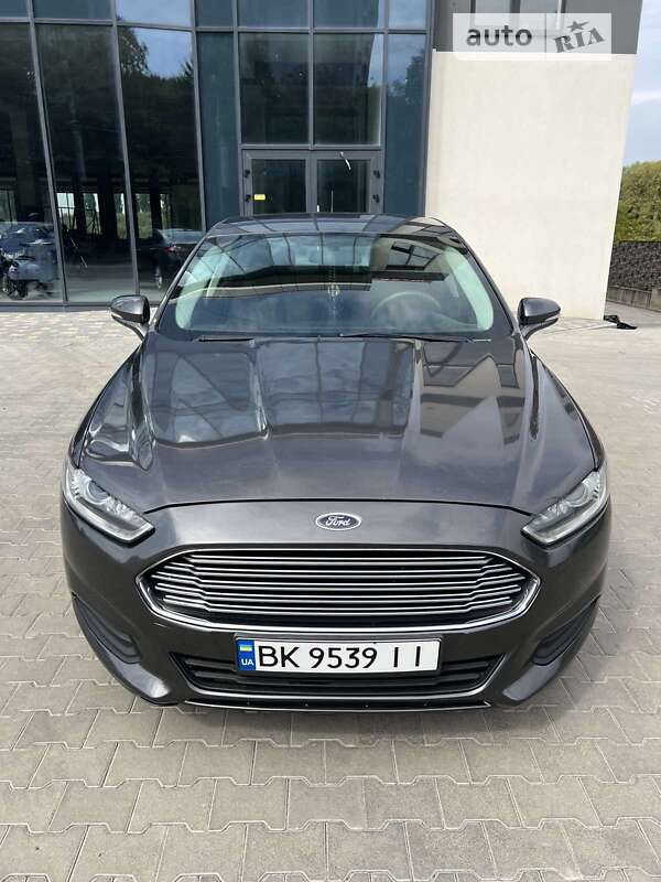 Седан Ford Fusion 2016 в Ровно фото 2 Седан Ford Fusion 2016 в Ровно
