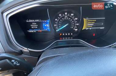 Седан Ford Fusion 2015 в Києві