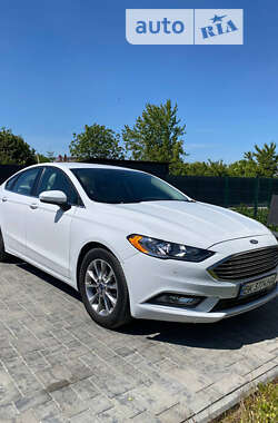 Седан Ford Fusion 2016 в 