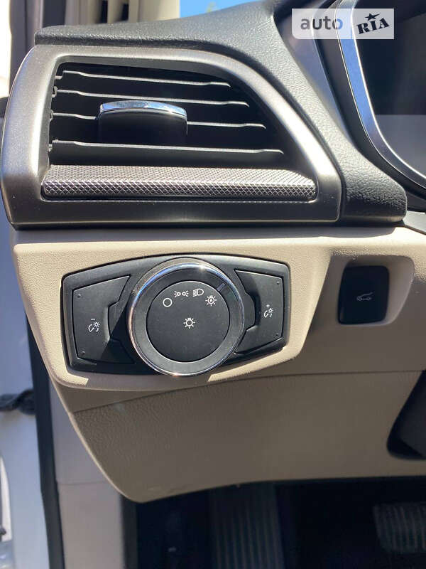 Седан Ford Fusion 2016 в Здолбунове