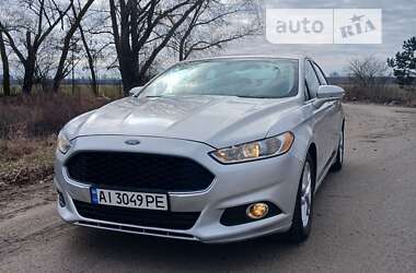 Седан Ford Fusion 2013 в Києві