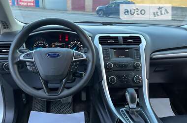 Седан Ford Fusion 2016 в Вінниці