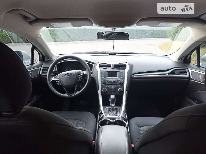 Седан Ford Fusion 2015 в Киеве фото 12 Седан Ford Fusion 2015 в Киеве