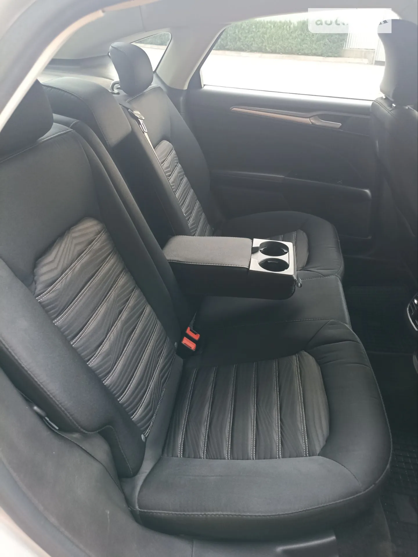 2015 Ford Fusion - мініатюра 16