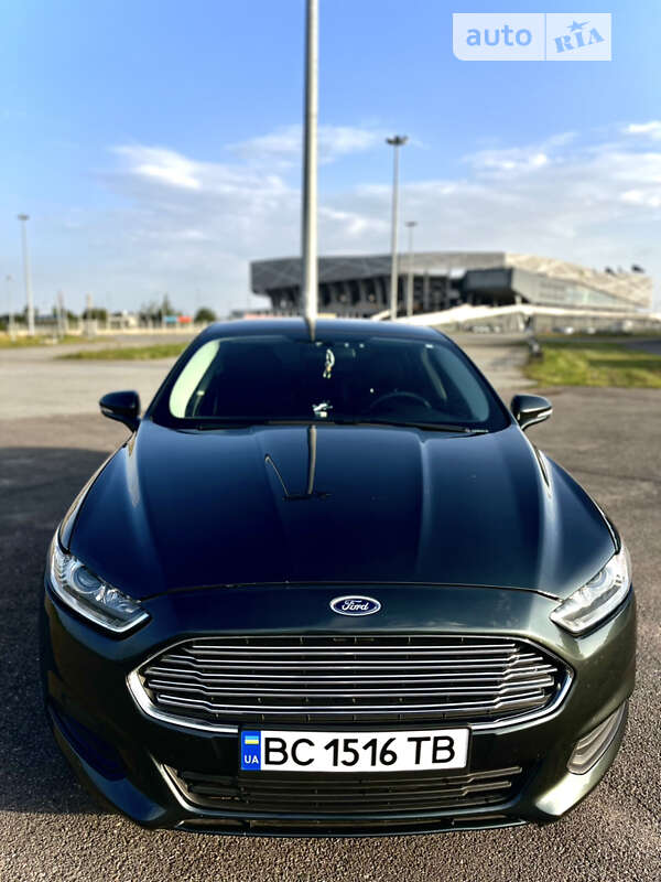 Ford Fusion 2015