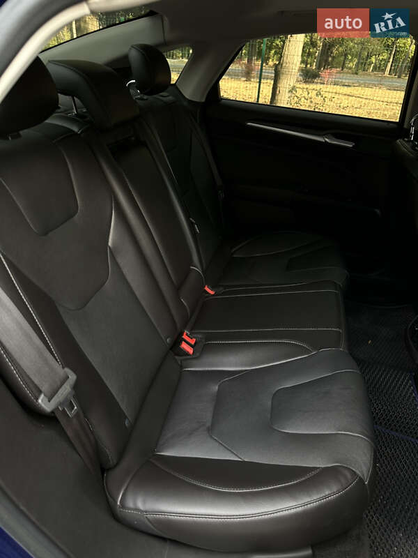 Седан Ford Fusion 2013 в Киеве