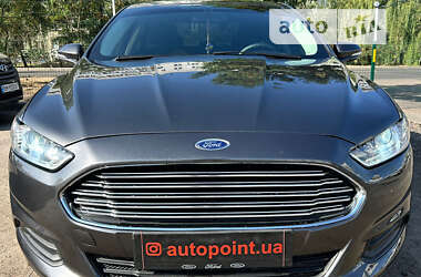 Седан Ford Fusion 2014 в Сумах