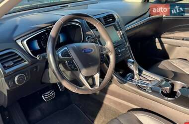 Седан Ford Fusion 2015 в Києві