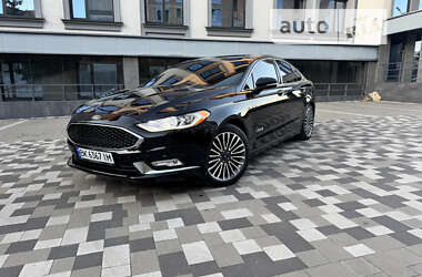 Седан Ford Fusion 2018 в Ровно