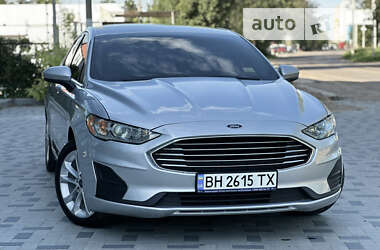 Седан Ford Fusion 2019 в Одессе