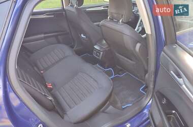 Седан Ford Fusion 2014 в 
