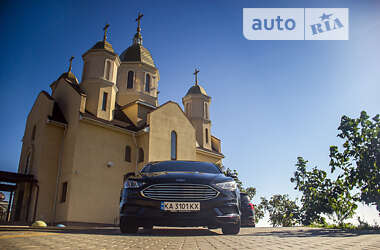 Седан Ford Fusion 2017 в Одесі