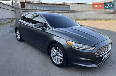 Седан Ford Fusion 2014 в Киеве