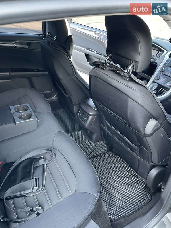 Седан Ford Fusion 2014 в Києві
