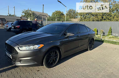 Седан Ford Fusion 2015 в Ружине