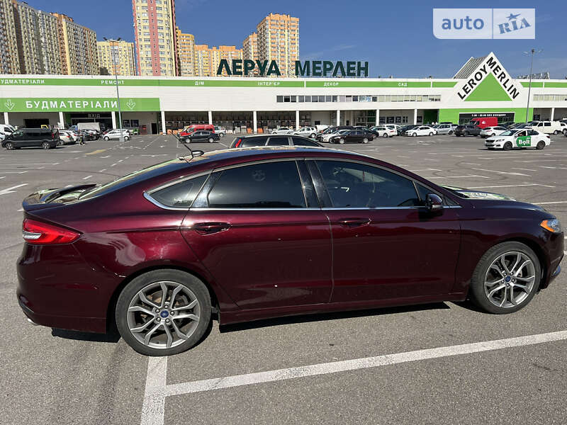 Седан Ford Fusion 2016 в Рівному