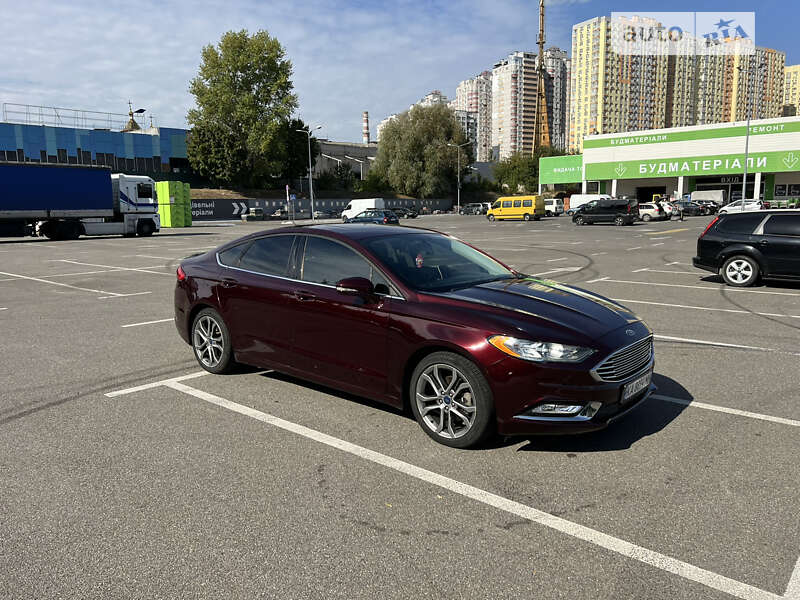 Седан Ford Fusion 2016 в Рівному