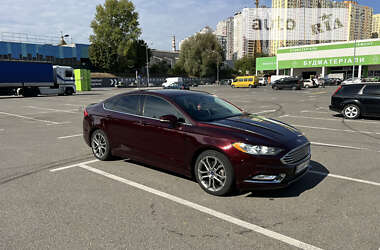 Седан Ford Fusion 2016 в 