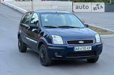 Хэтчбек Ford Fusion 2004 в Виннице