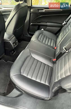 Седан Ford Fusion 2017 в Запоріжжі