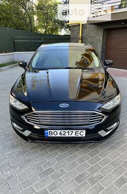 Седан Ford Fusion 2016 в Тернополі