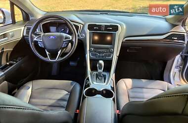 Седан Ford Fusion 2015 в Києві