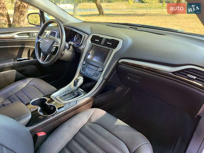 Седан Ford Fusion 2015 в Києві фото 14 Седан Ford Fusion 2015 в Києві