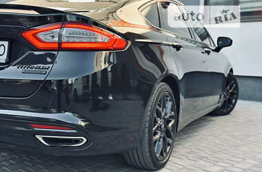 Седан Ford Fusion 2013 в Вінниці