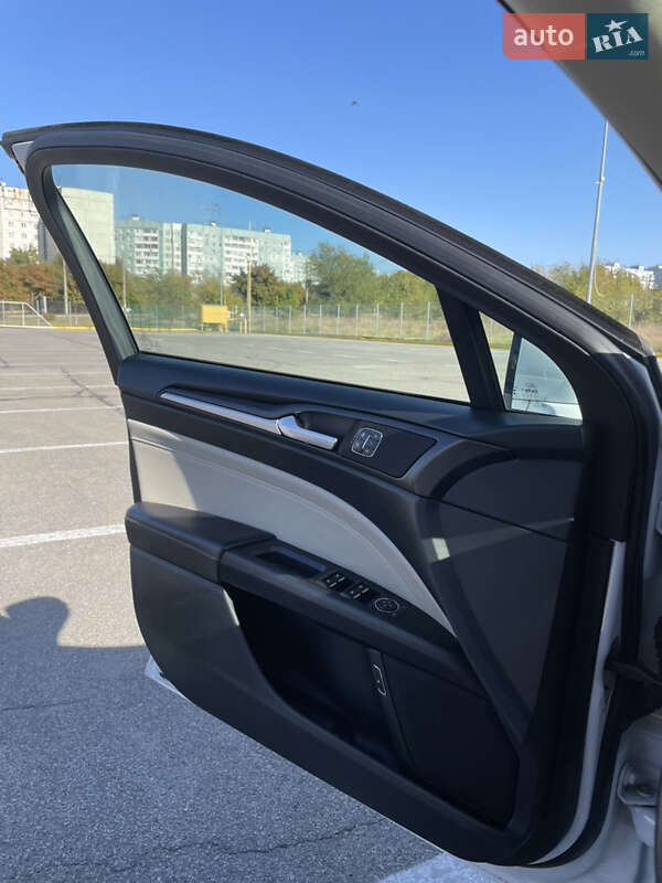 Седан Ford Fusion 2017 в Запорожье фото 26 Седан Ford Fusion 2017 в Запорожье