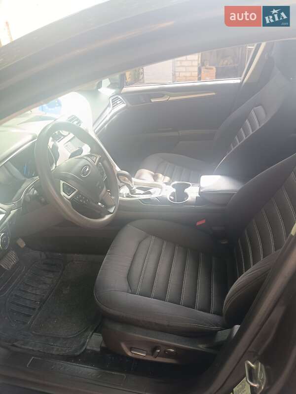 Седан Ford Fusion 2014 в Харкові