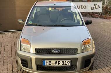 Хэтчбек Ford Fusion 2008 в Виннице