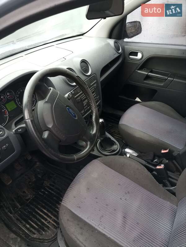 Хетчбек Ford Fusion 2007 в Черкасах