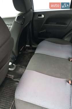 Хэтчбек Ford Fusion 2007 в 
