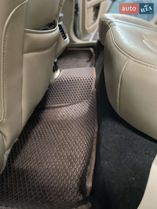 Седан Ford Fusion 2013 в Одесі