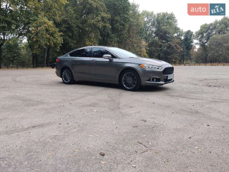 Седан Ford Fusion 2014 в Сумах