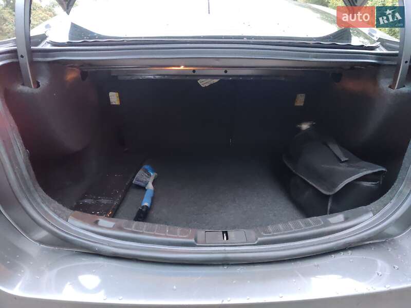 Седан Ford Fusion 2014 в Сумах