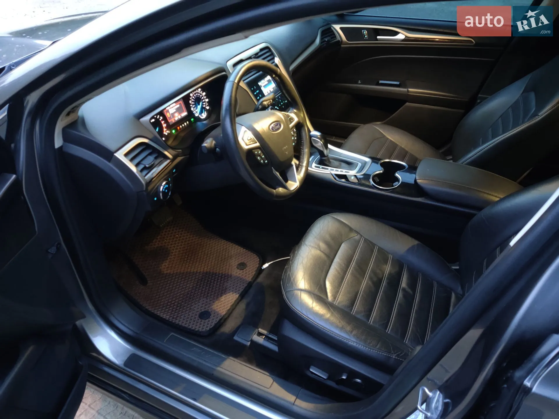 2014 Ford Fusion - мініатюра 30