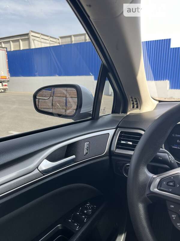 Седан Ford Fusion 2016 в Полтаві фото 15 Седан Ford Fusion 2016 в Полтаві