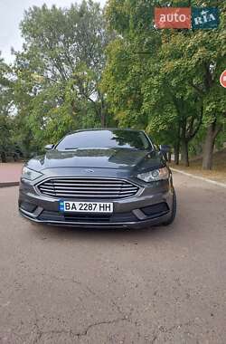 Седан Ford Fusion 2017 в Кропивницькому